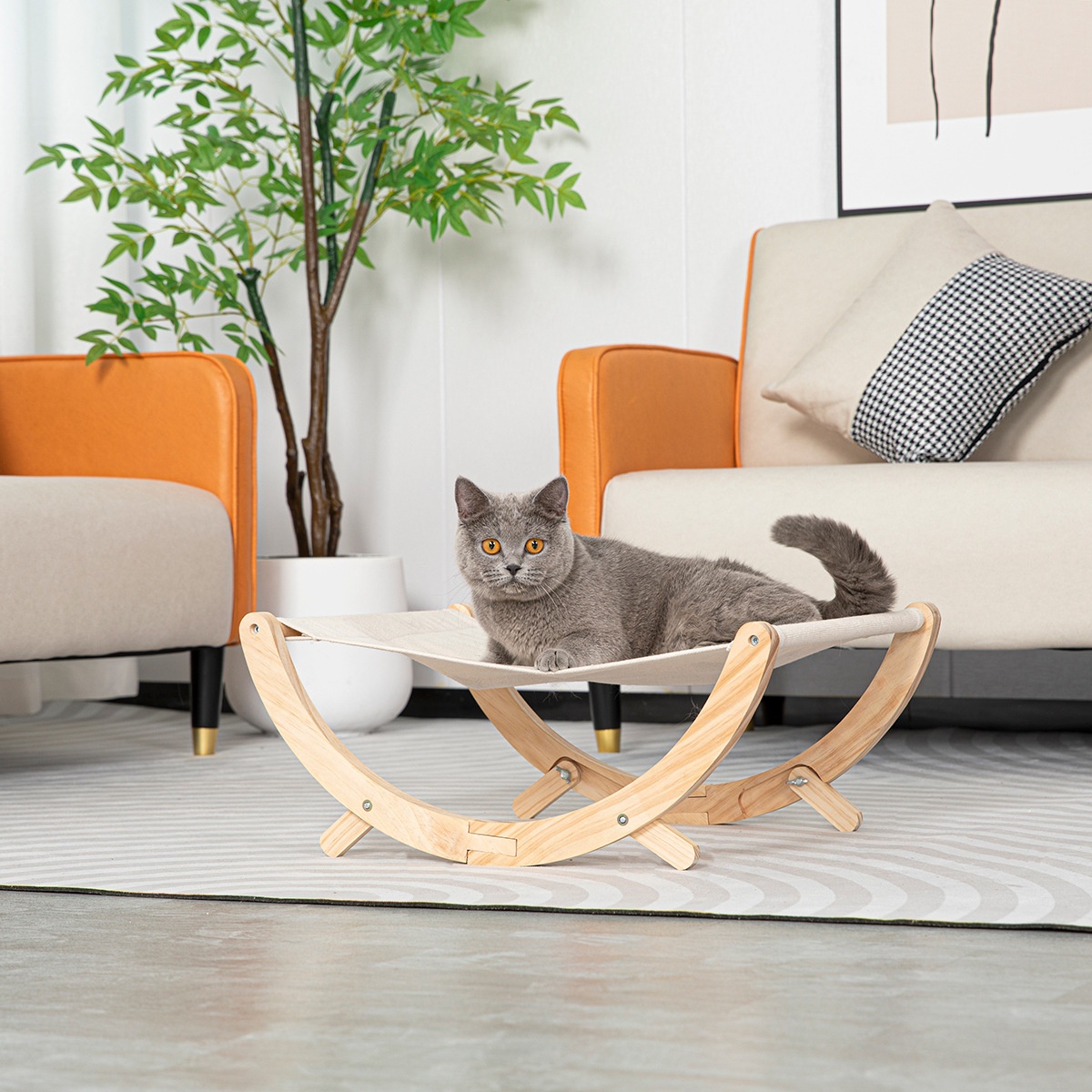 Frittstående hengekøye til katt med metallstativ og mykt tekstil